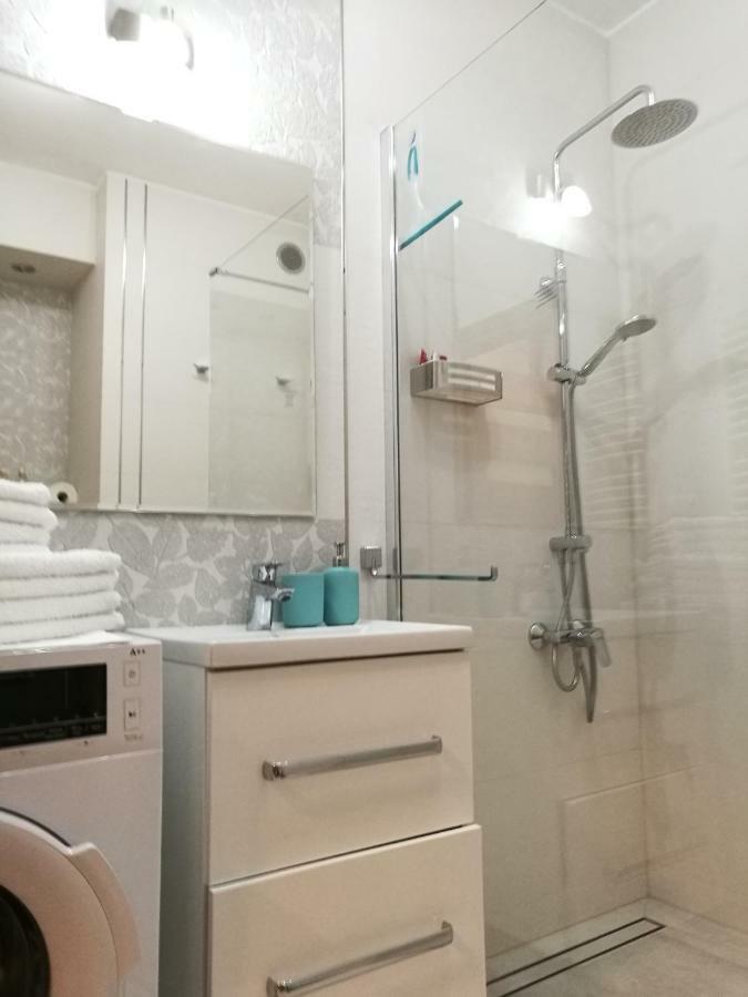 Apartament Mini Apartment Люблин Екстериор снимка